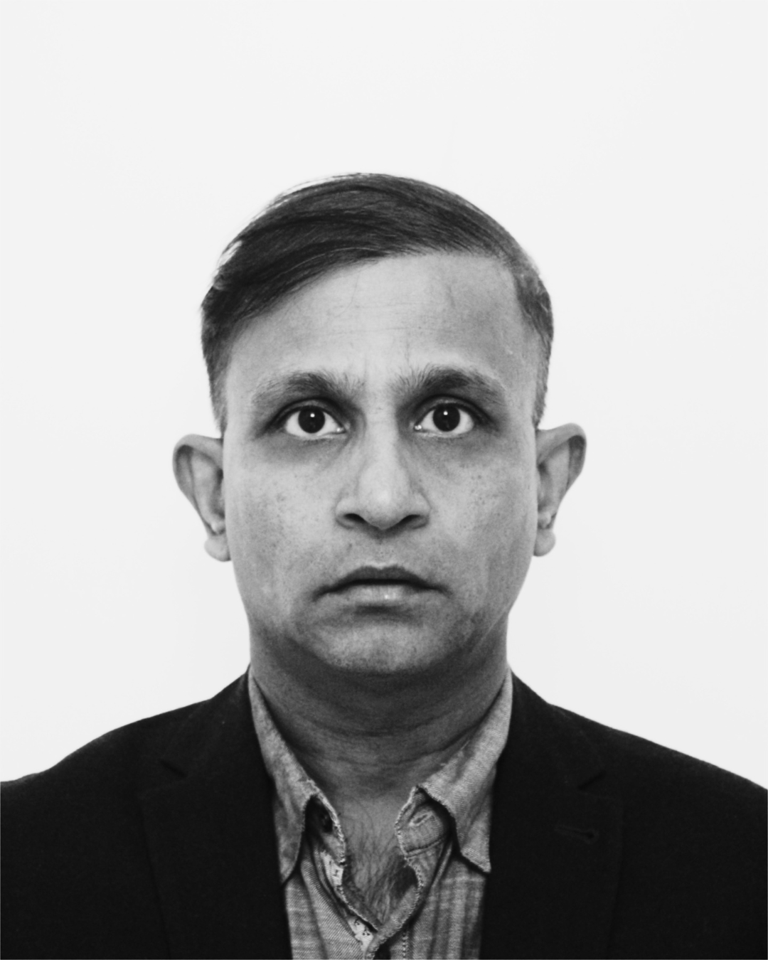 Raj Anindya Mitra, B.com, ACA (ICAEW),(ICAI)
